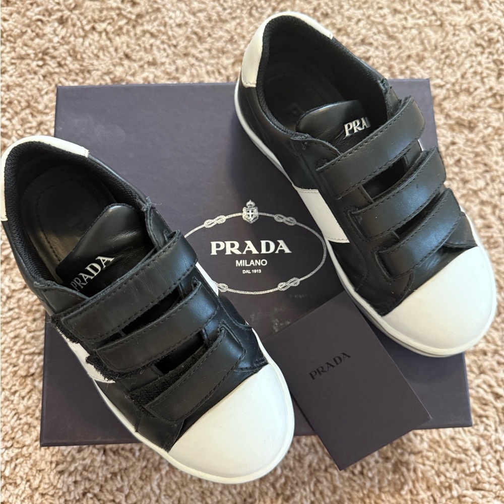 Kids authentic Prada shoes size 30